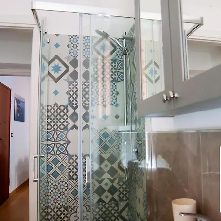 Apartment Paradise Home 320 La Spezia