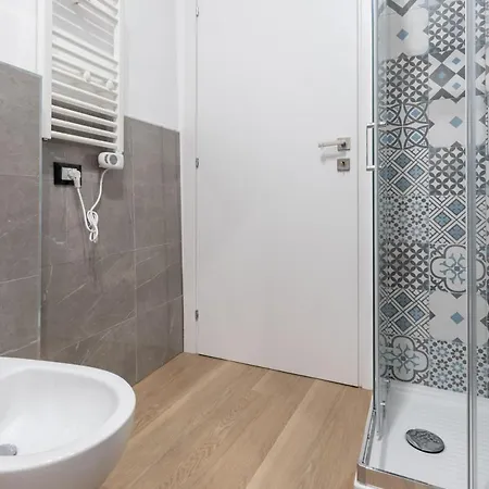 Paradise 320 Apartment *